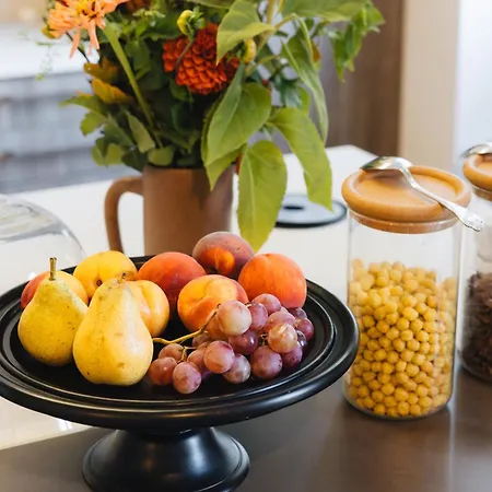 Le Cocon Proche Puy Dufou Love hotel Mesnard-la-Barotiere