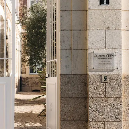 Liefdeshotel Le Cocon Proche Puy Dufou
