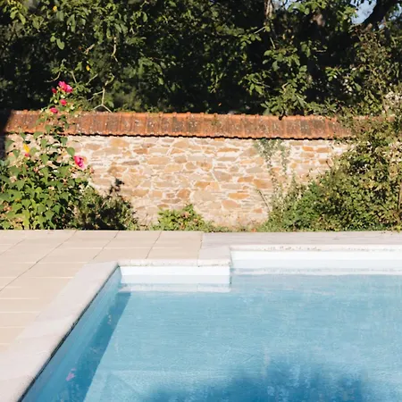 Le Cocon Proche Puy Dufou Liefdeshotel