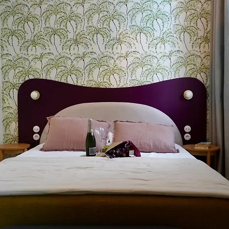Le Cocon Proche Puy Dufou Liefdeshotel Mesnard-la-Barotière